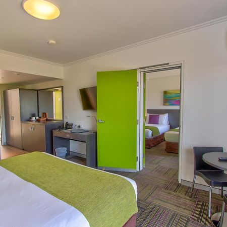Mackay Oceanside Central Hotel Official Екстер'єр фото