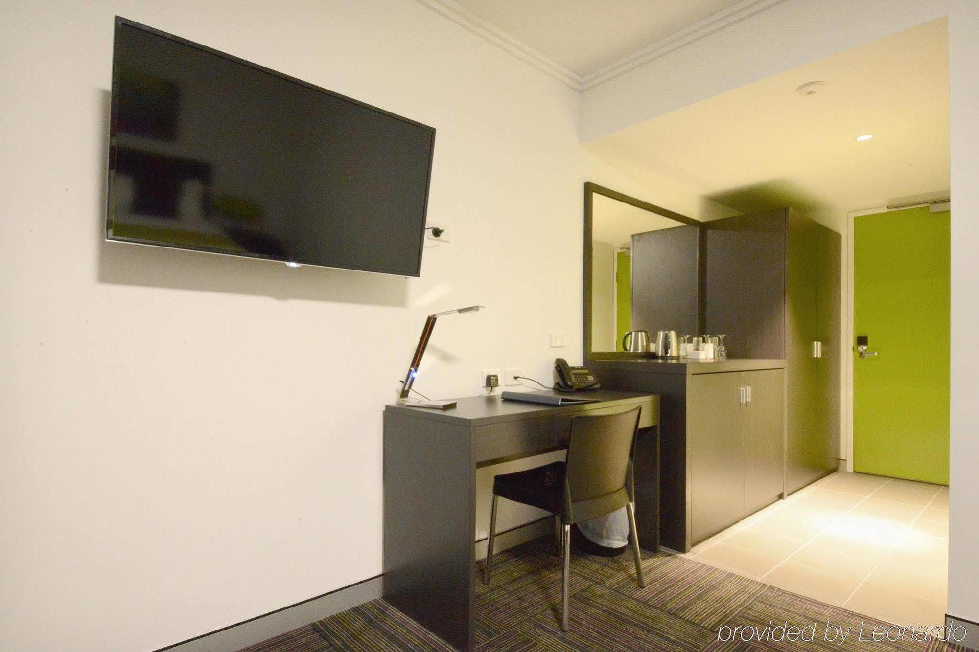 Mackay Oceanside Central Hotel Official Екстер'єр фото
