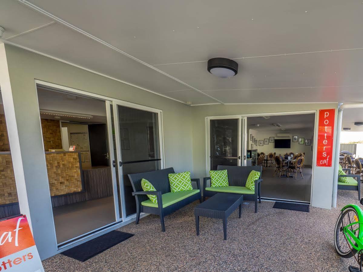 Mackay Oceanside Central Hotel Official Екстер'єр фото